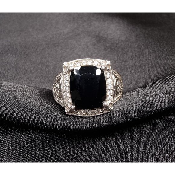 Vintage Black Onyx Sterling Silver Ring With Ornate Filigree Design - Picture 3 of 8